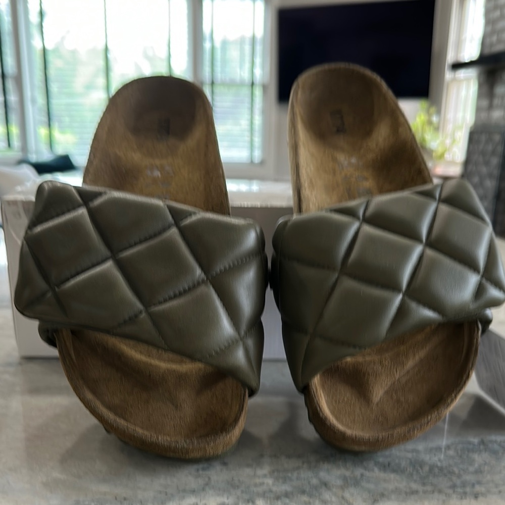 NWT***Birkenstock 1774 Sylt Padded Slide